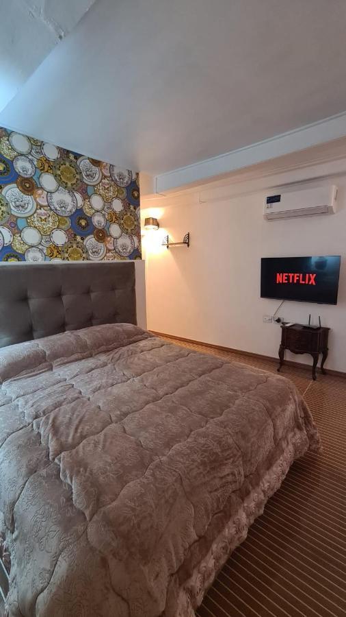 Hybris Campo De' Fiori Apartamento Roma Exterior foto