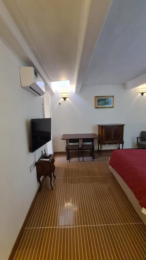Hybris Campo De' Fiori Apartamento Roma Exterior foto